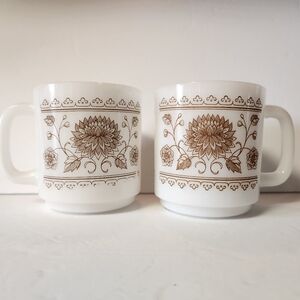 Set of 2 Milk White Glasbake Mugs